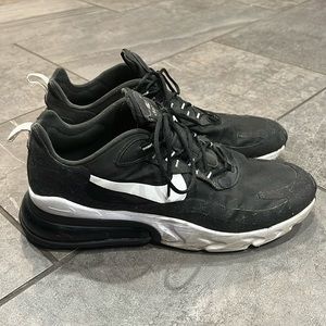 Men’s Nike airmax 270
